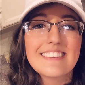 Meet your Posher, Cheyanne